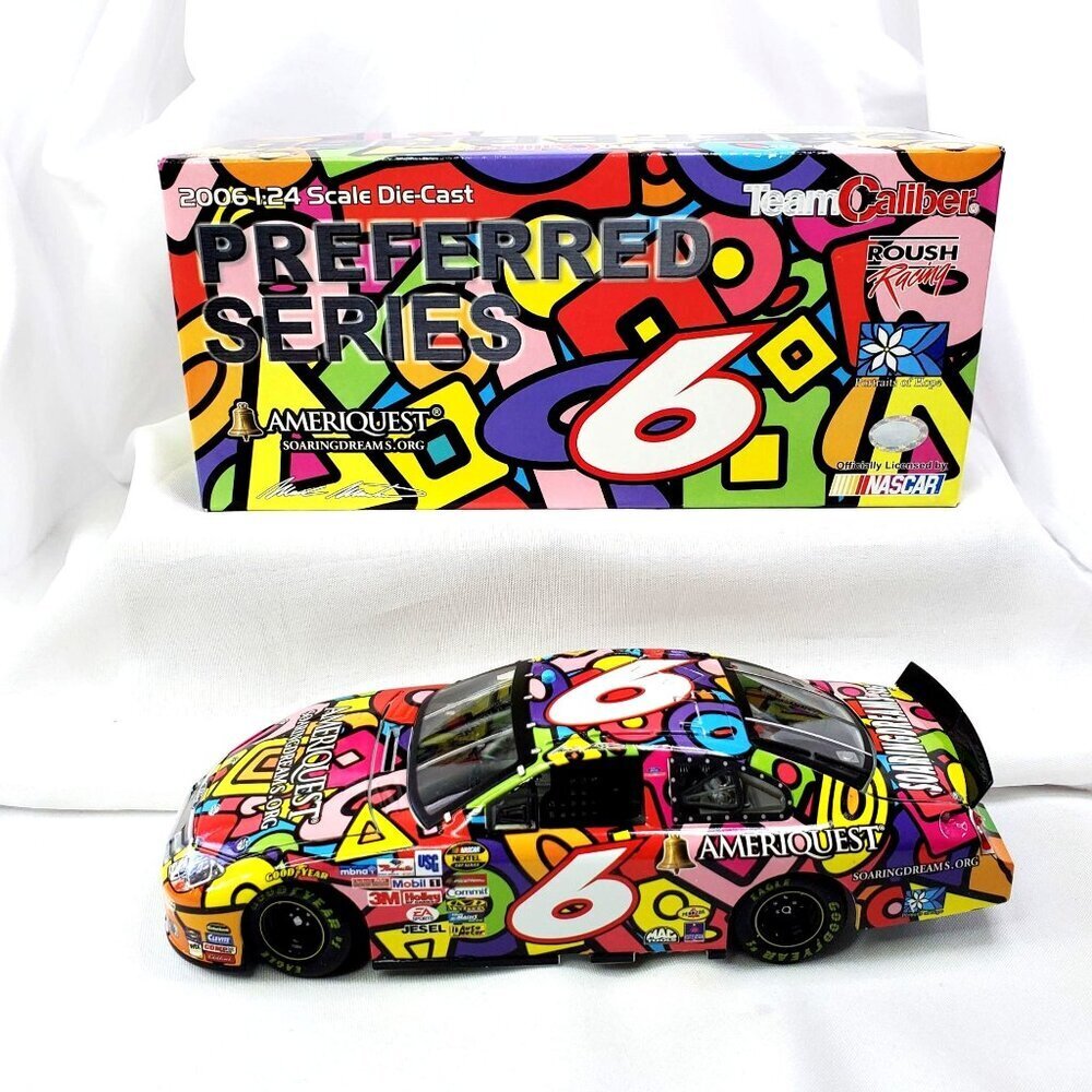 Mark Martin #6 NASCAR 2006 Team Caliber 1:24 Die-Cast Soaring Dreams 1 of 3600 - Picture 3 of 14